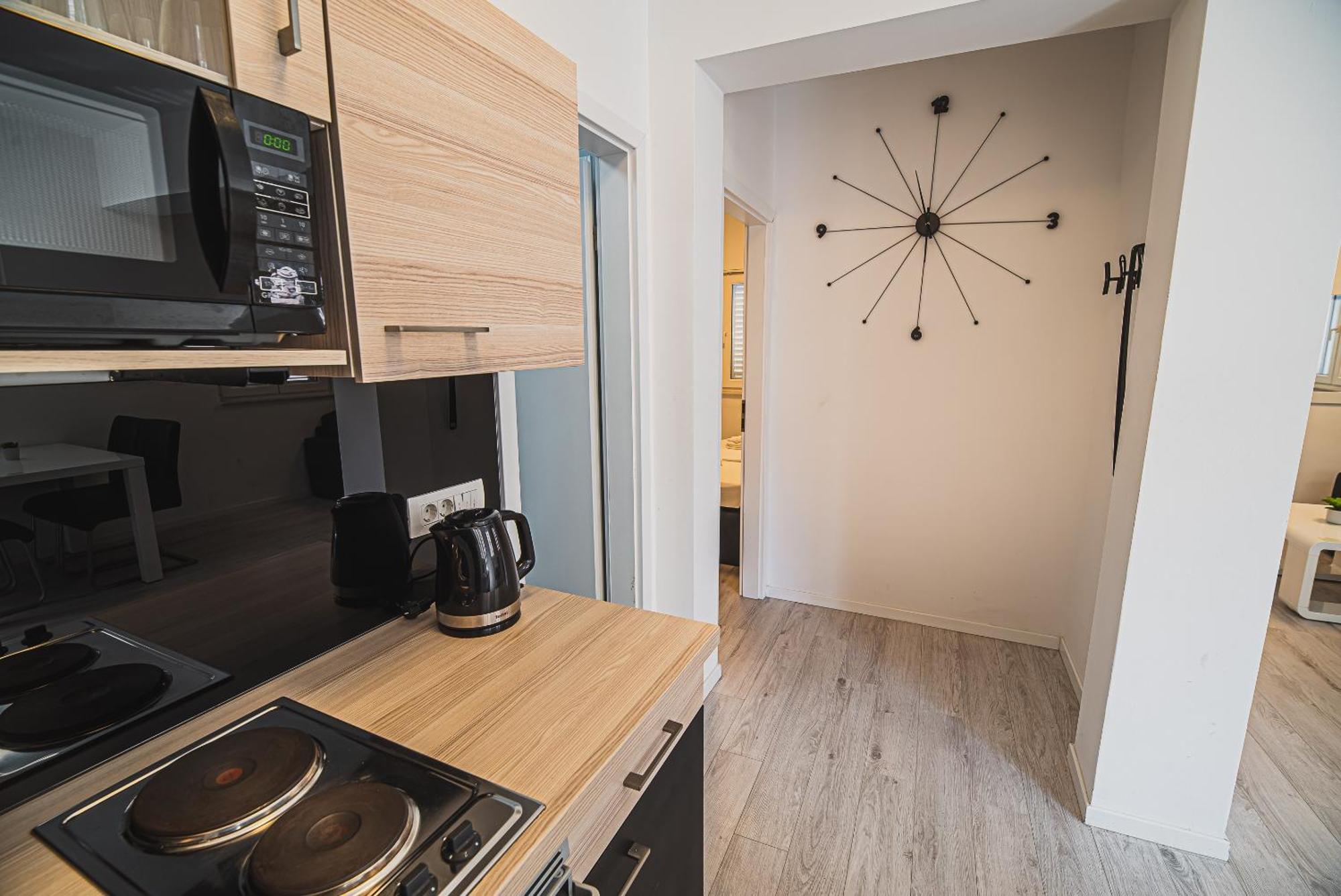 Downtown Park Apartments With Balcony Vodice Phòng bức ảnh